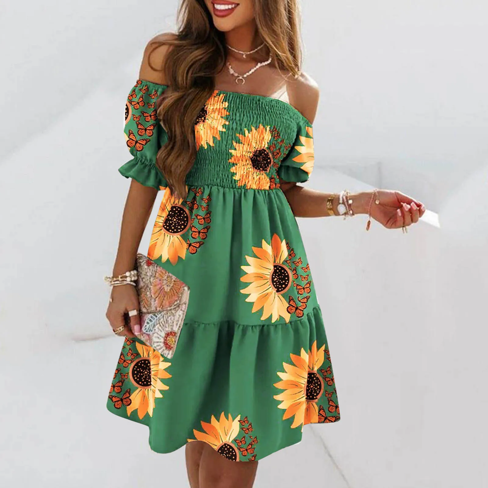 

Платье женское летнее ТРАПЕЦИЕВИДНОЕ с открытыми плечами, оборками и эластичным поясом