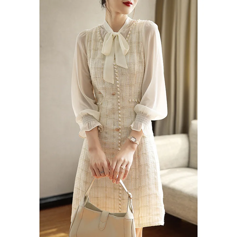 

Women Temperament Vintage Sweet Small Fragrant Dress Show Thin Tweed Long-sleeved Accept Waist Chiffon Stitching Two-piece Dress