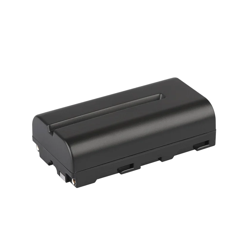 Фото NP F550 Аккумулятор высокой емкости 2600 мАч для Sony HVL F550 F570 F580 F43M F60RM F45RM Вспышка для видеосъемки Лампа для фотосъемки №4
