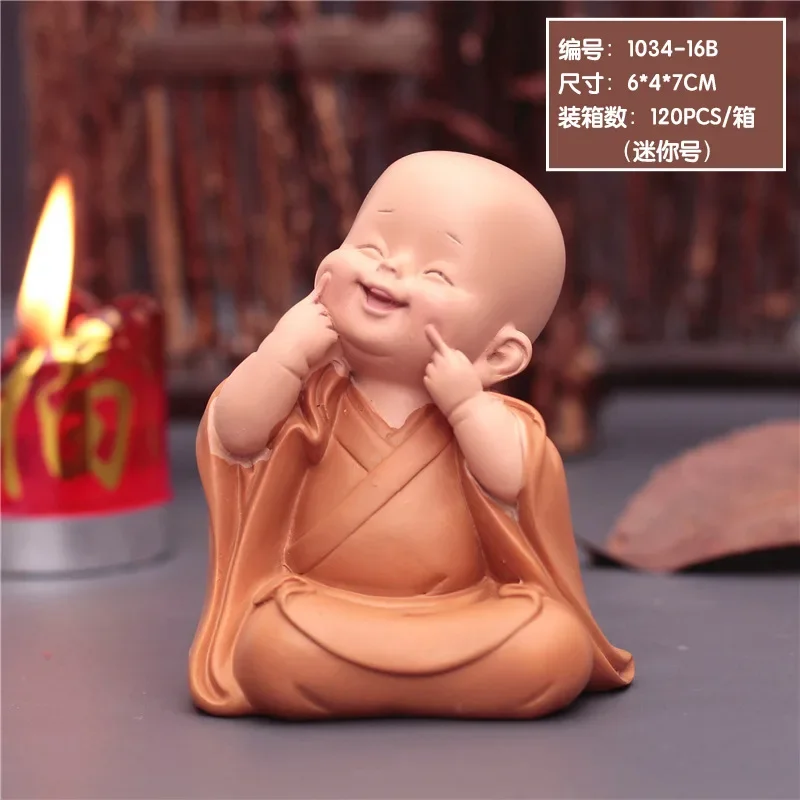 

Мини-статуэтка монаха из смолы