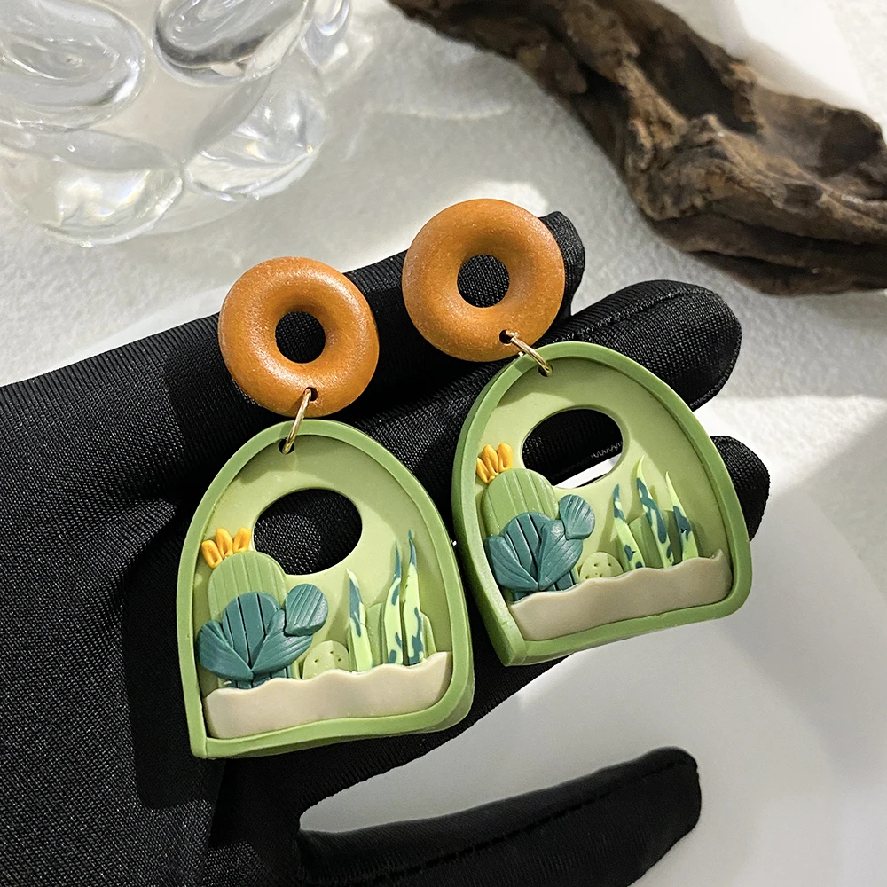 Серьги-подвески Lifefontier с зеленым кактусом