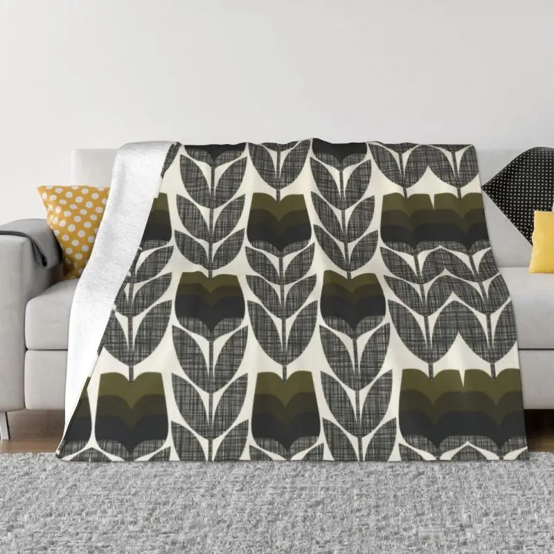

Kiely Orla Multi Stem Scandinavian Blanket Flannel Fleece Warm Floral Scandi Retro Throw Blankets for Office Bedroom Couch Quilt