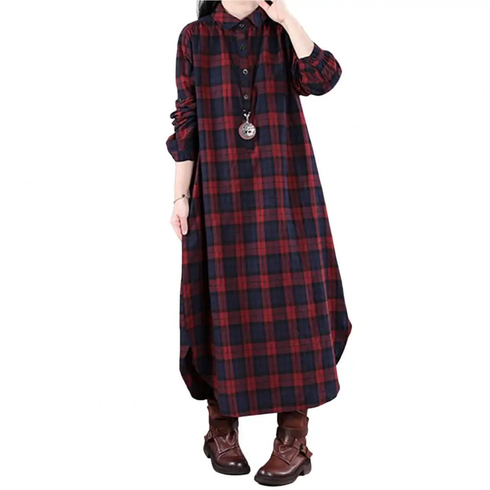 

Женское длинное платье в клетку, с принтом