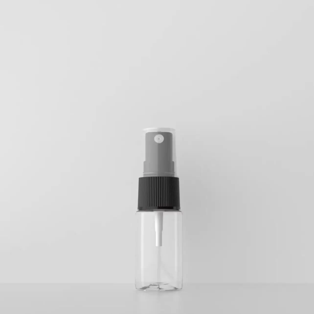 

Wholesale 10ml Empty Plastic Spray Container, Portable PET Atomizer, Small Perfume Sample Bottles, Black Top Portable Travel
