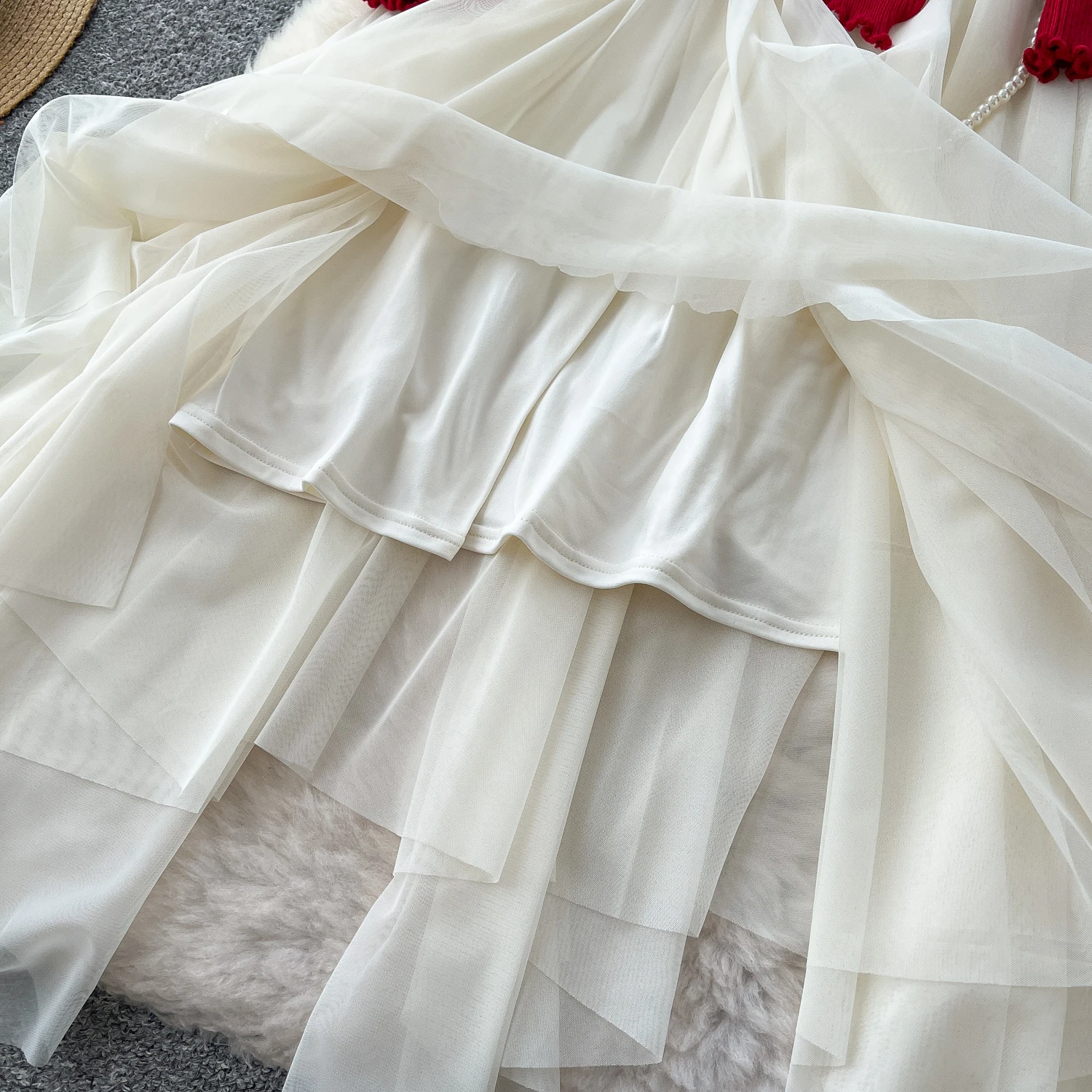 Женское трикотажное платье с цветочным принтом