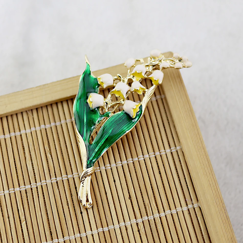 Элегантные винтажные эмалевые Цветочные белые Позолоченные металлические броши