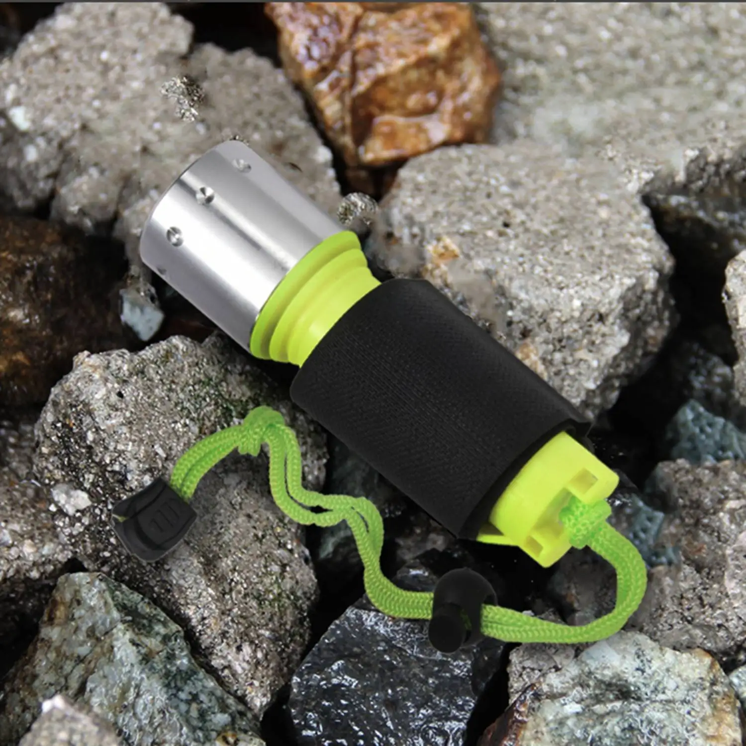 Водонепроницаемый фонарик для дайвинга 18650 лм