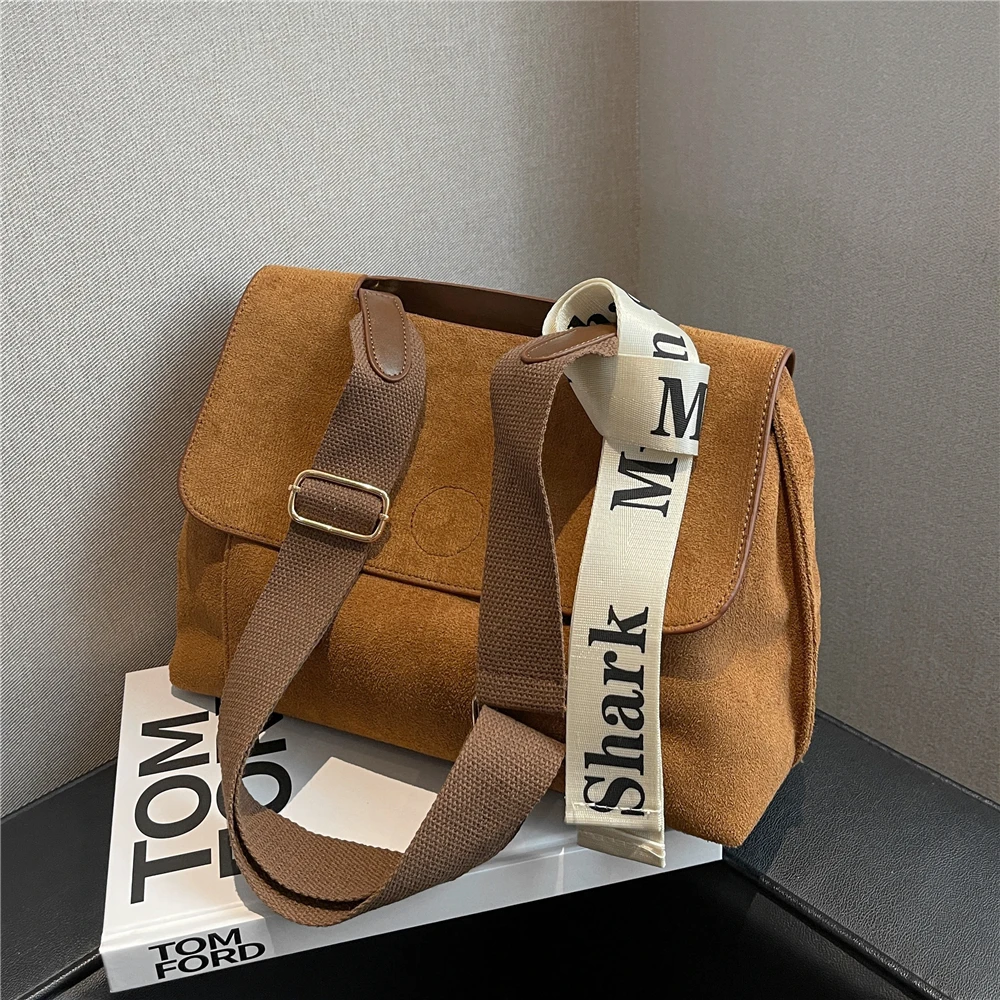 

Burminsa Vintage Suede Wide Strap Shoulder Bags For Women 2022 Winter Trend Designer Large Capacity Messenger Ladies Handbags