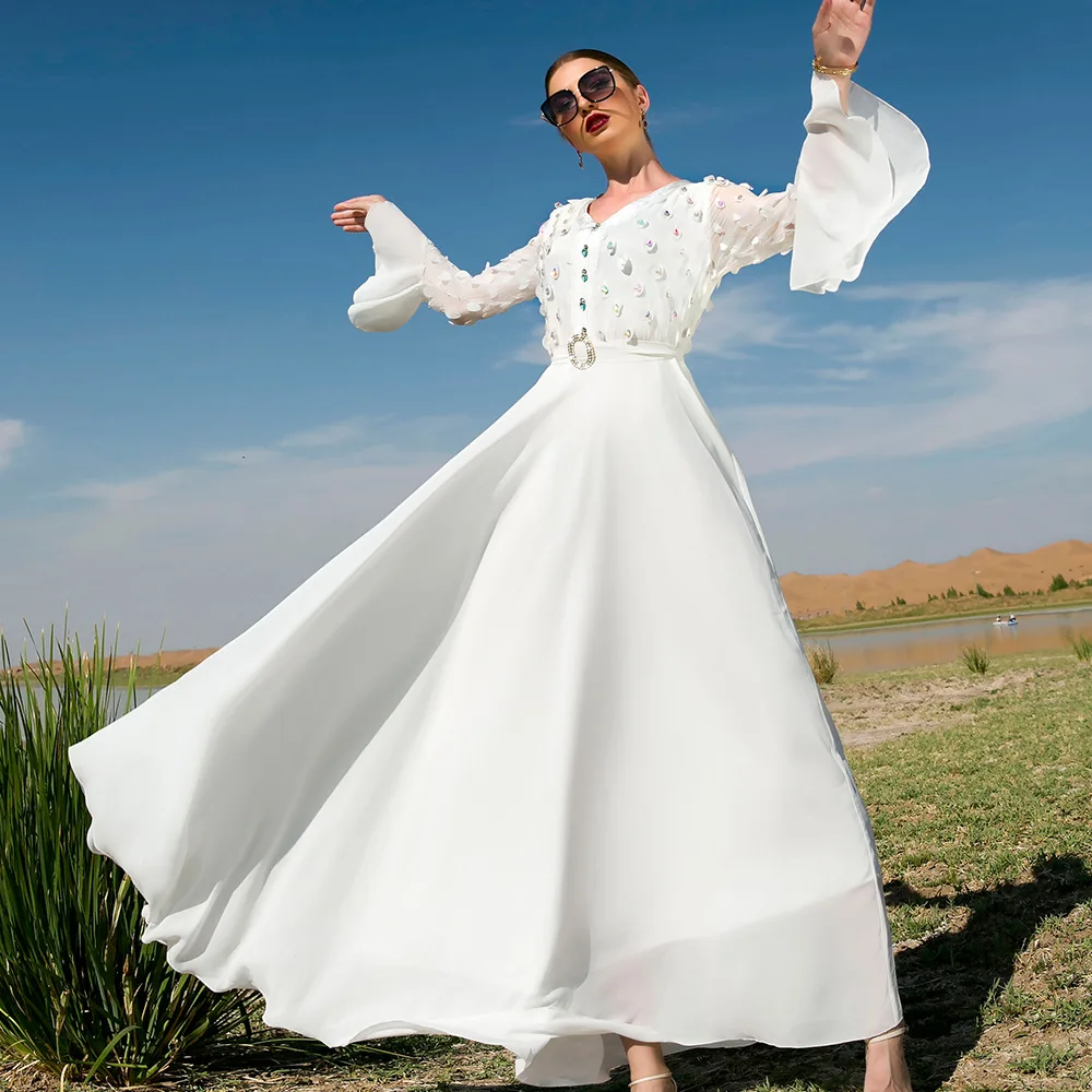 Wepbel белые тисненые Abaya мусульманское платье для женщин Рамадан с трехмерной вышивкой мусульманская одежда Турецкий халат Caftan Dubai
