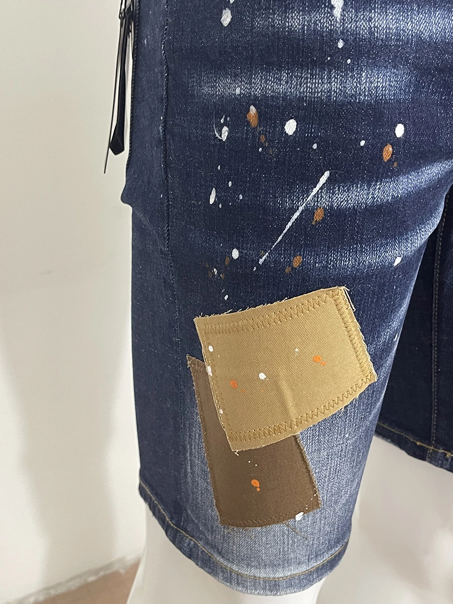 Summer 2023 new denim shorts men's D2 jeans micro-spring wash light blue hole patch collision color casual