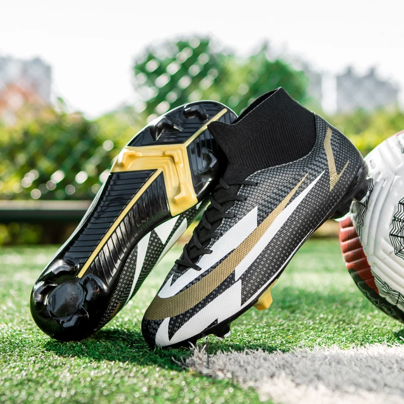 Hot Men's High Ankle AG Outdoor Cleats Football Boots Shoes Men Long Spikes Soccer Cleats Kids Men Chuteira Futebol Sneakers