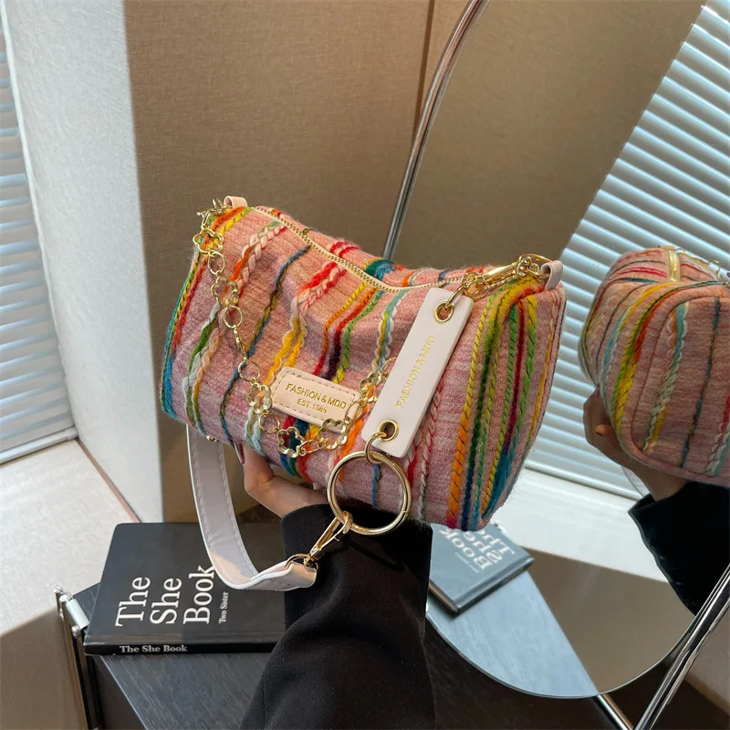 

Small Stripe Contrast Color Bag Women Summer New Versatile Knitted Messenger Bag Popular Casual Single Shoulder Enderarm Bag