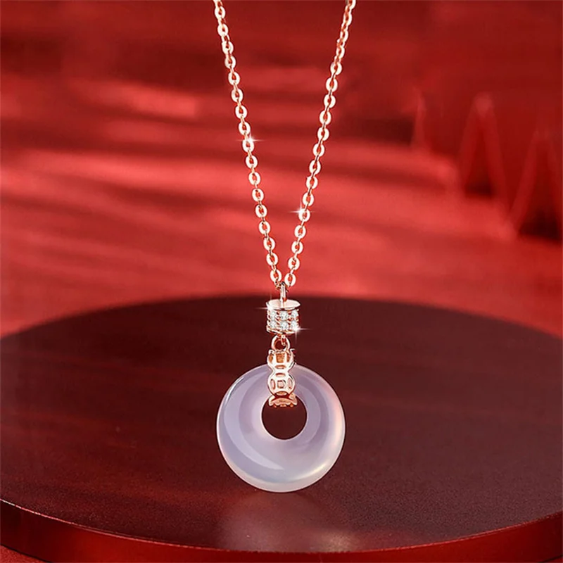 

Retro Luxury Jade Coin Safety Buckle Pendant Necklace Female Jewelry Top Quality Silver 925 Collarbone Chain For Lady Gift