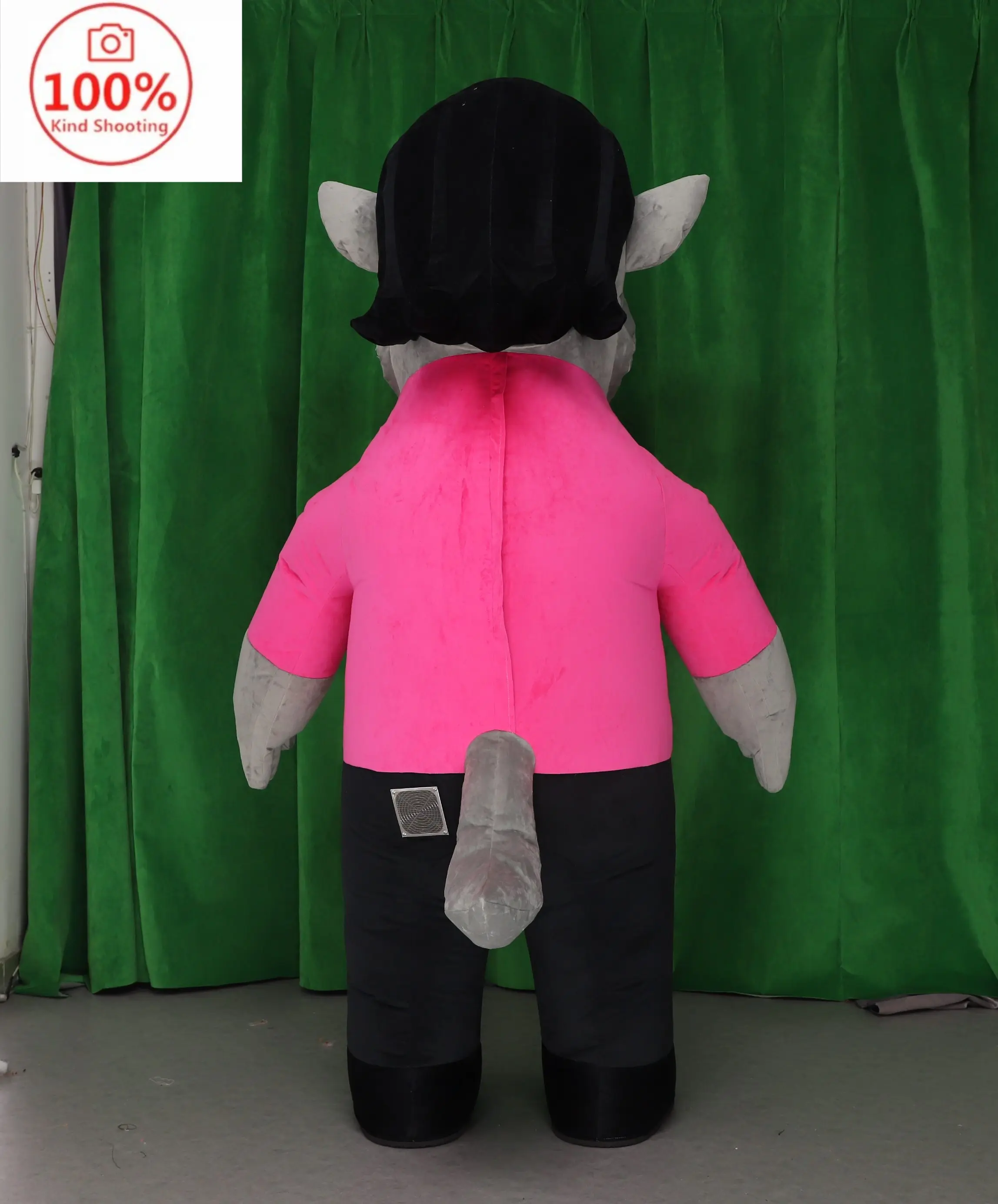 Надувной костюм-талисман в виде медведя