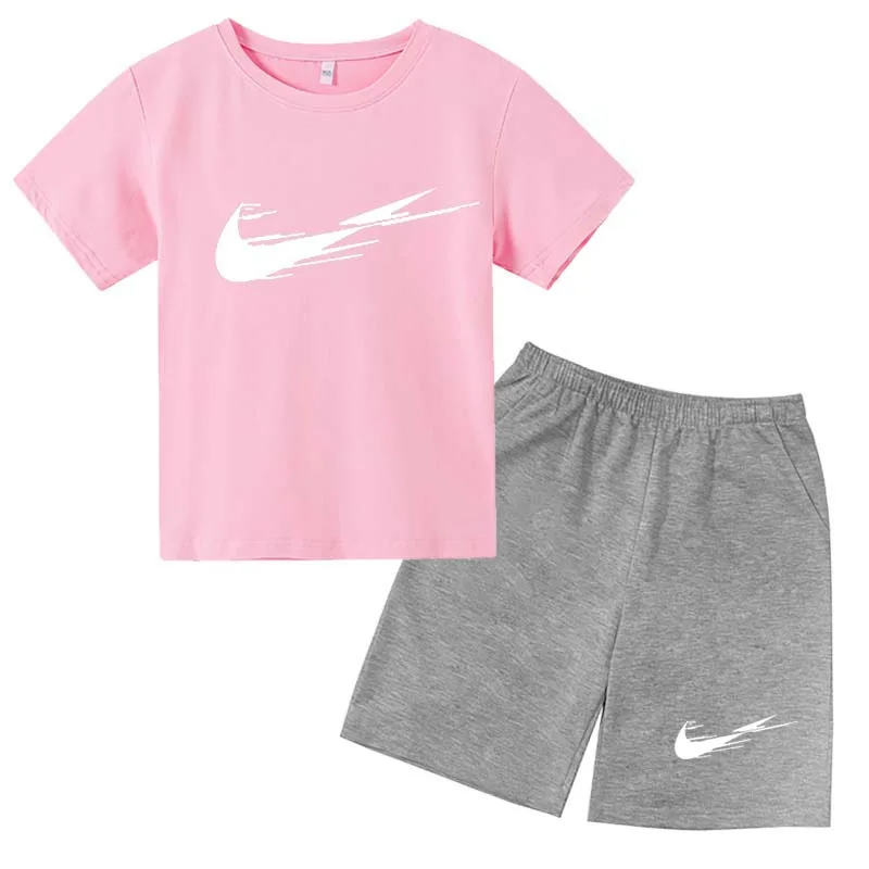 

Новинка лета 2022, модная детская одежда для мальчиков и девочек с принтом, футболка с круглым вырезом и шорты, комплект из двух предметов