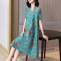 dress 2022 women summer new fashion loose stretch miyake pleated v neck short sleeve printed clothes for female 45 75kg