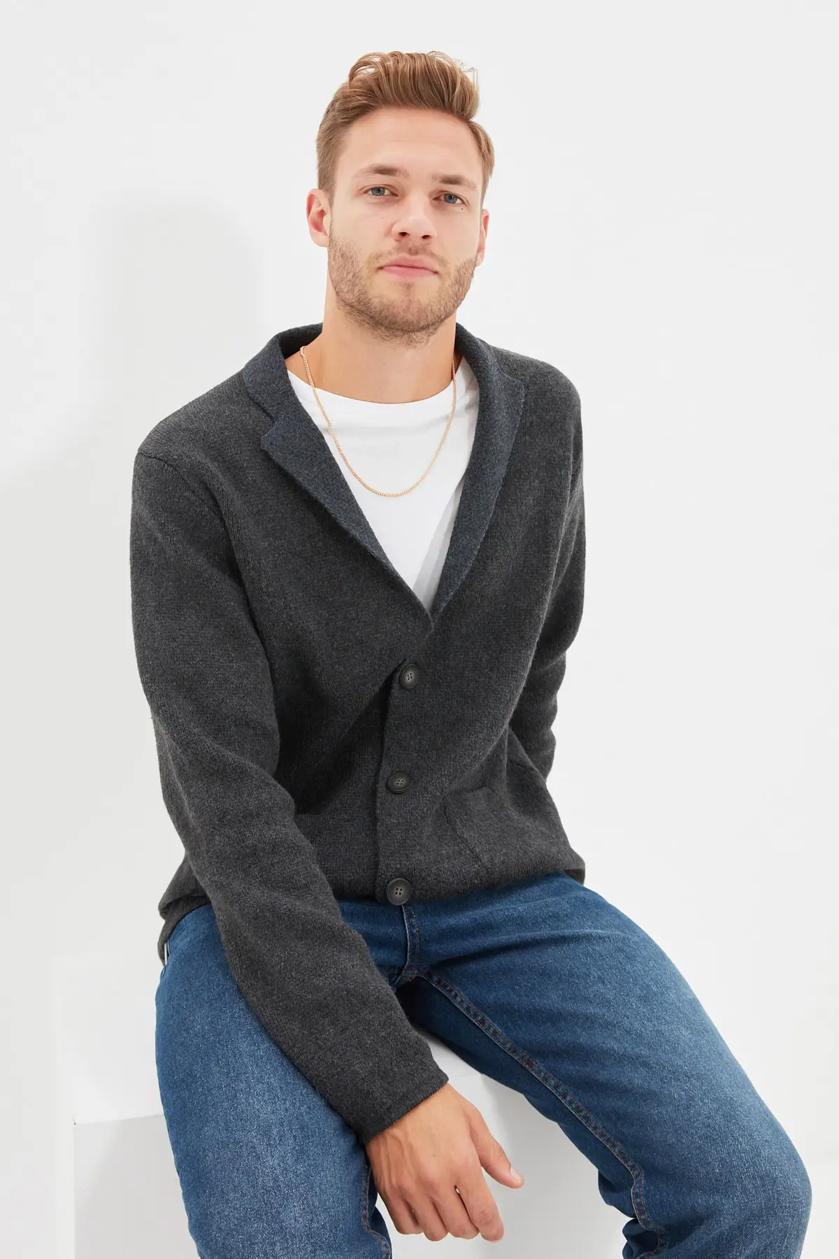 

Trendyol Men 'S Regular Fit Men 'S Collar Knitwear Cardigan TMNAW22HI0140