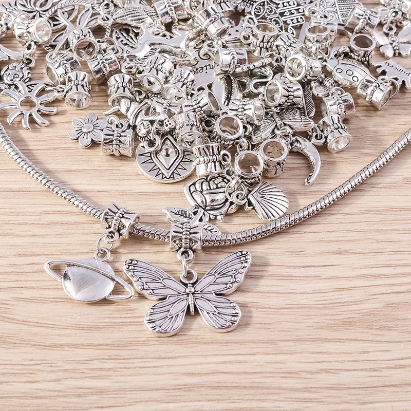 

Random Mix Alloy Animal Flower Heart Charms Beads Pendants Fit Brand Original Bracelets Necklaces DIY Jewelry Making Accessories