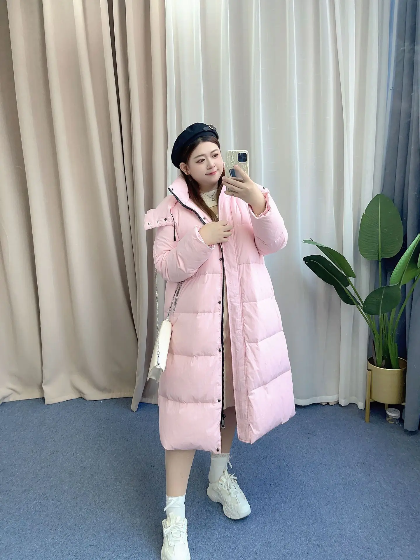 Рисунок 2 - Женская Длинная зимняя куртка до колен