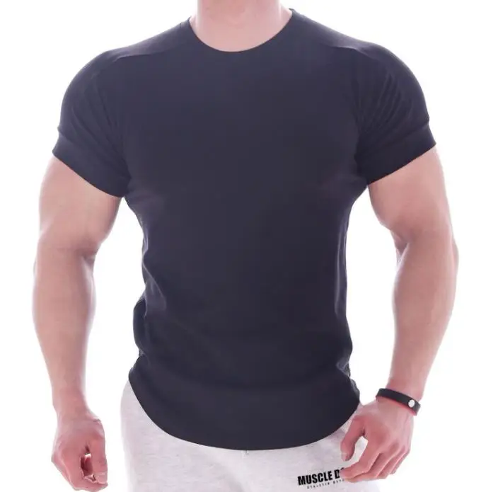 

Short sleeve men's round neck breathable t-shirt customized