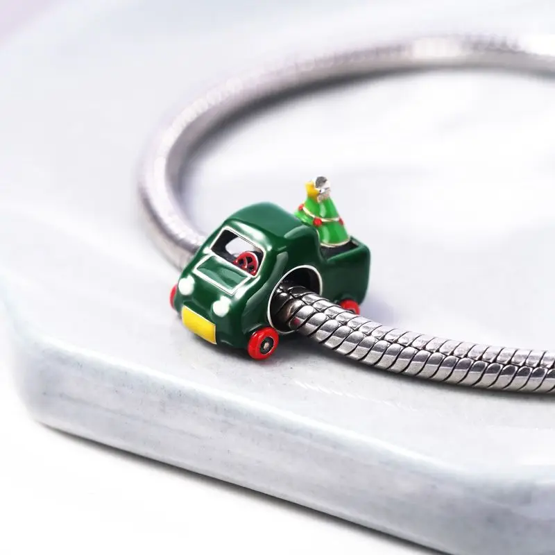 Женский кулон в виде короны из серебра 925 пробы |