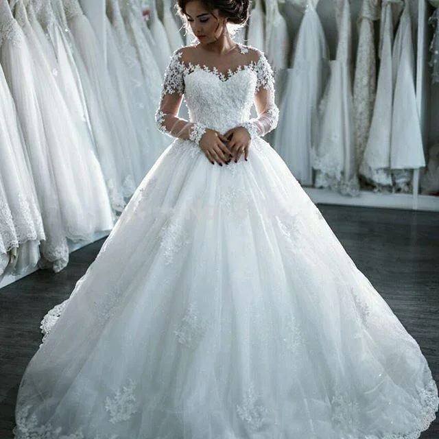 

Customize Lace Embroidery Long Sleeve Wedding Dress Plus size Modest Muslim wedding Bridal Gowns 2022