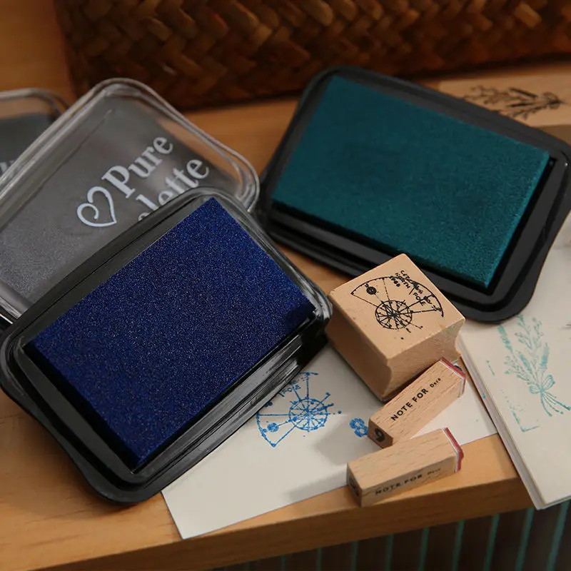 Рисунок 4 - Стол для печати на водной основе в стиле ретро