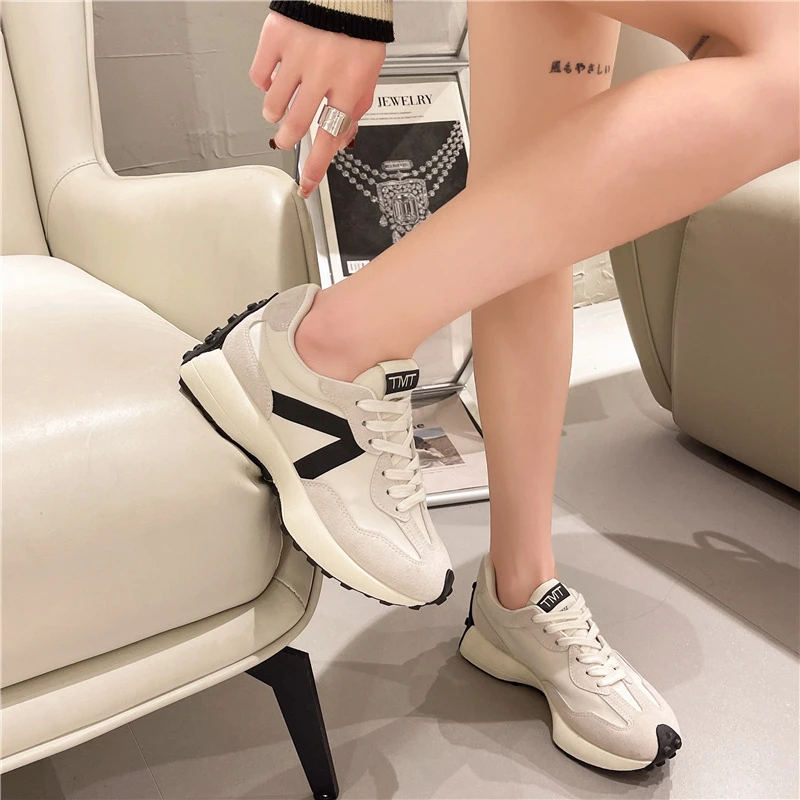 2023 new Spring Women's Fashion Outdoor Sports Shoes Skateboarding Lightweight Breathable Mesh Fitness Running Casual Shoes