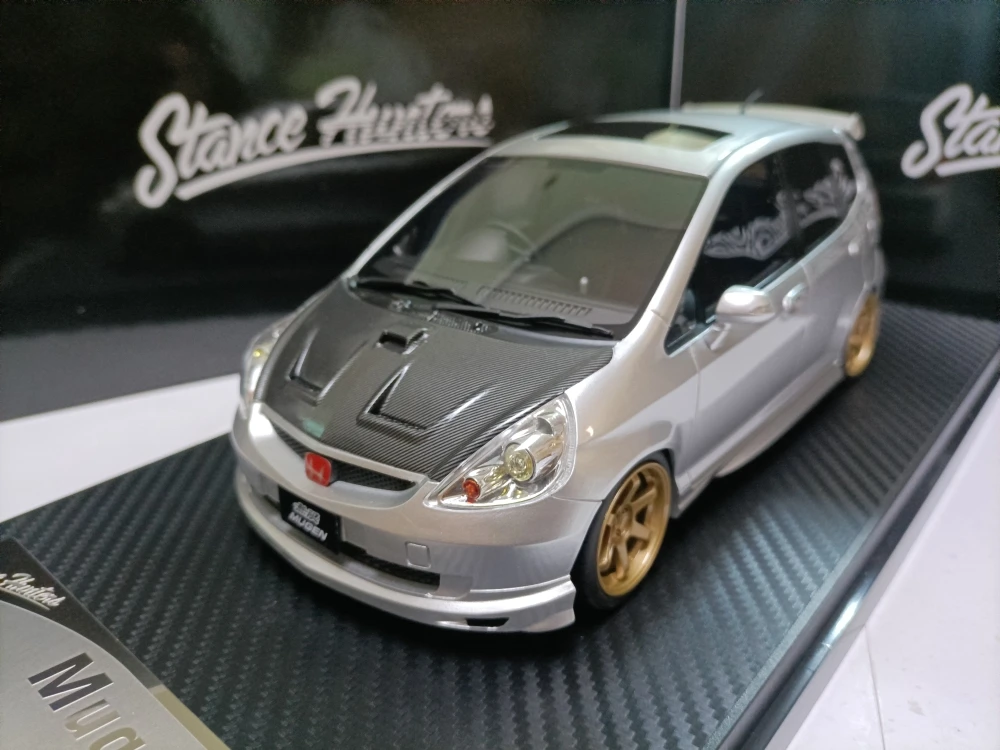 Фото Stance Hunters 1:18 Mugen Jazz Fit моделирование ограниченная серия смола металл статическая модель автомобиля игрушка в подарок №1