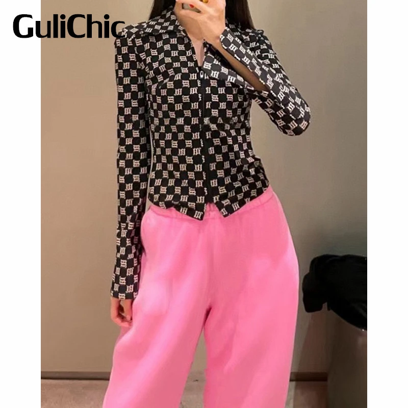 12.17 GuliChic Women Vintage Street Letter Print Turn Down Collar Long Sleeve Short Slim Zipper Shirt