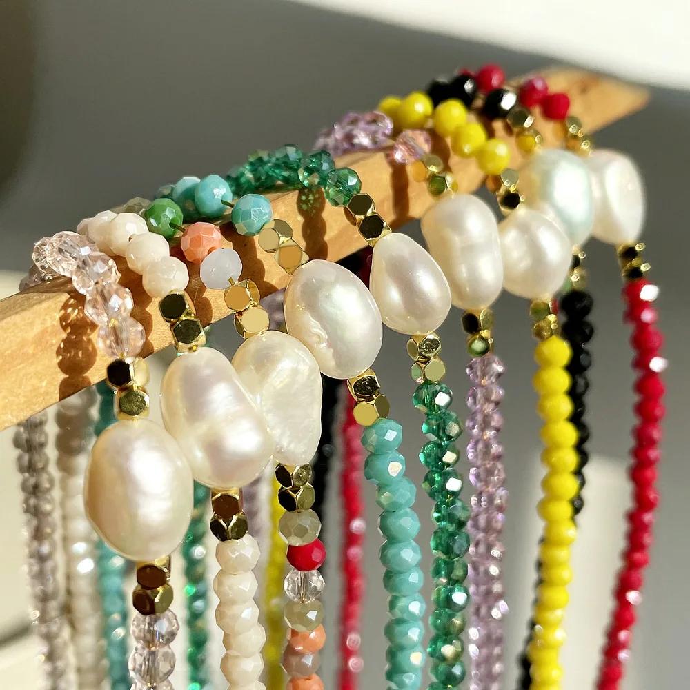 

Женское Ожерелье с натуральным пресноводным жемчугом, элегантное ожерелье с разноцветными кристаллами и бусинами, аксессуар 18 К