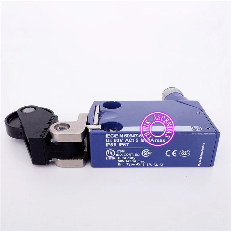 XCMD2128C12 ZCMD21C12 ZCE28 Limit Switch