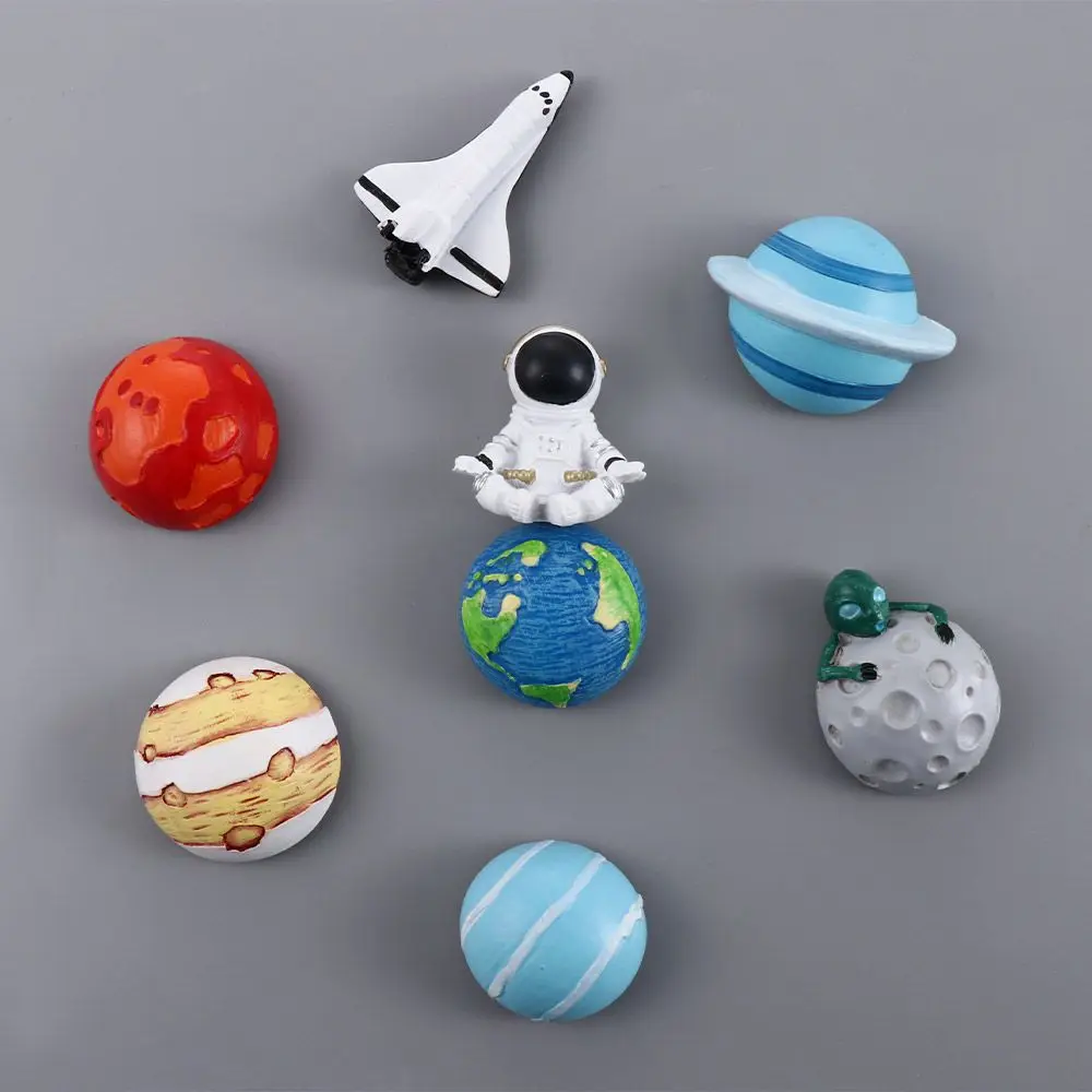 

Refrigerator Magnet Cartoon Creative Planet Magnetic Stickers Creative 3D Astronaut Spaceship Moon Earth Saturn Fridge Decor