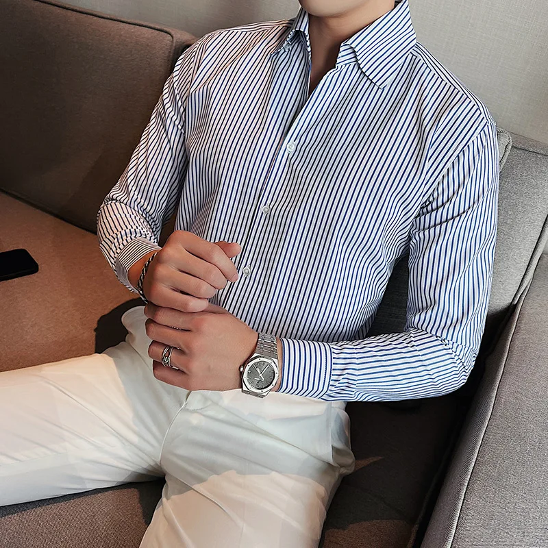 

Рубашка мужская с длинным рукавом, V-образным вырезом, в полоску