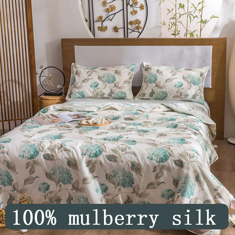 

100% Mulberry Silk Quilt Light Breathable Washable Silks Quilts Thin Comforter Pure Cotton Fabric High End Summer Blanket