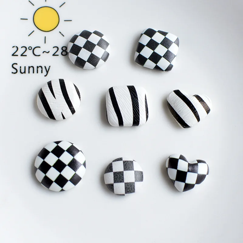 

10pcs Black and White Plaid Heart/Square Cabochons Flatbacks Button Scrapbooking Jewelry Making Resin Parts DIY Accessories