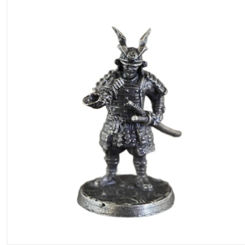 

Медная статуэтка самурая 4 см