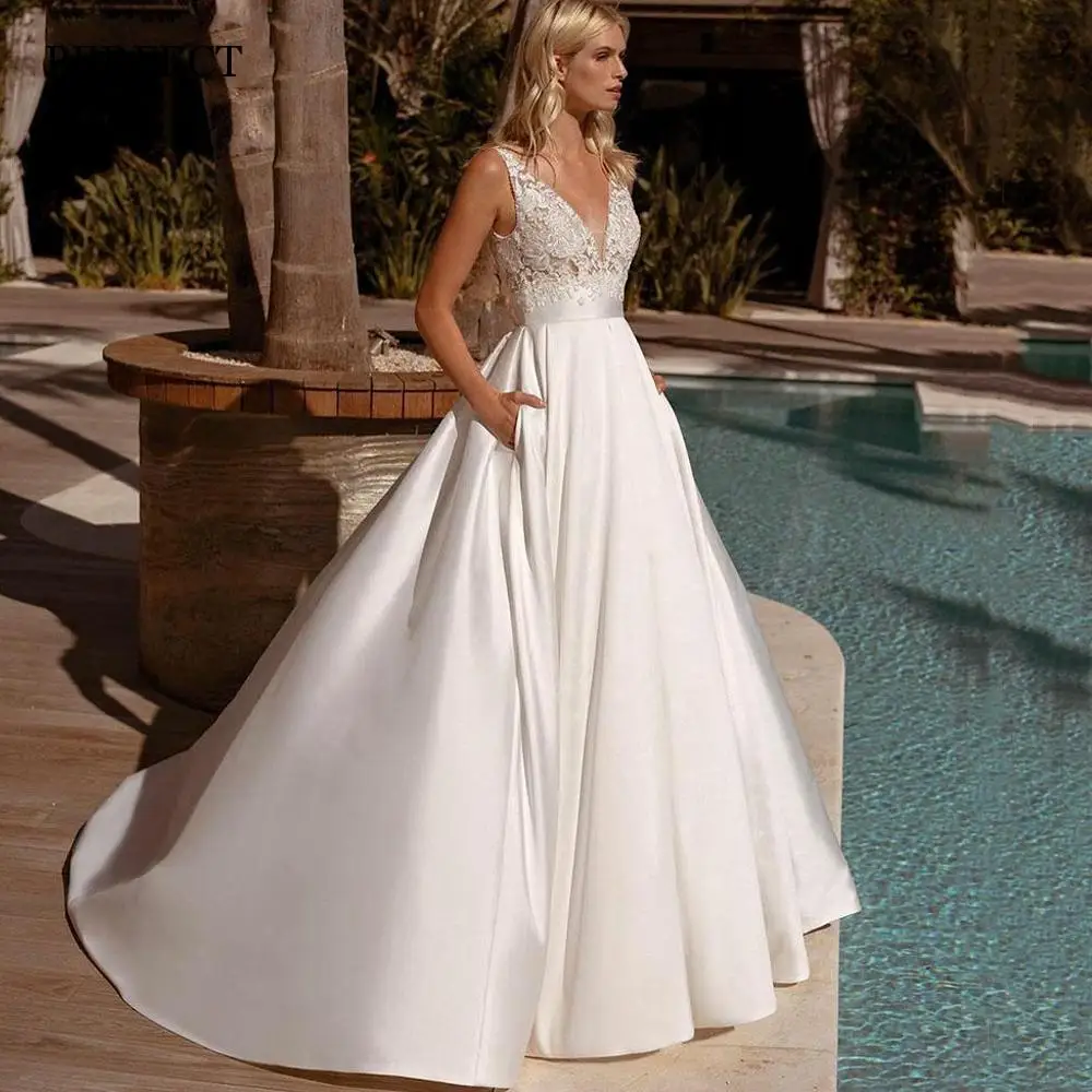 

PERFECT Simple Satin Lace Appliqued Wedding Dress With Pockets A-Line V-Neck Bridal Gowns Sweep Train Vestidos De Novia Civil