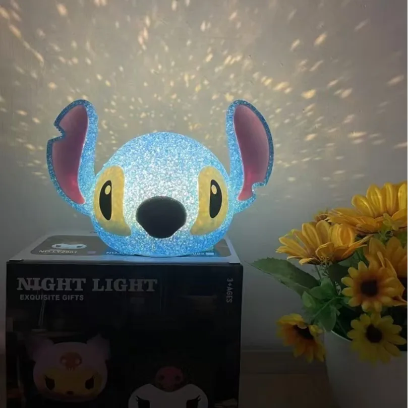 Disney Stitch Проекция частиц Ночник Мультфильм Лило и Стич 3d Кукла Лампа для чтения Usb - Цена: 306