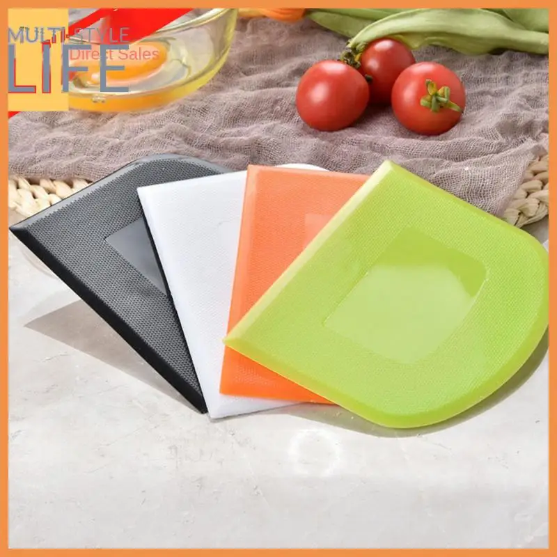 

Kitchen Baking Tool Dough Scraper Bakeware Baking Cutting Tools Flour Scraper Semicircle Soft Board Pastry Scraper