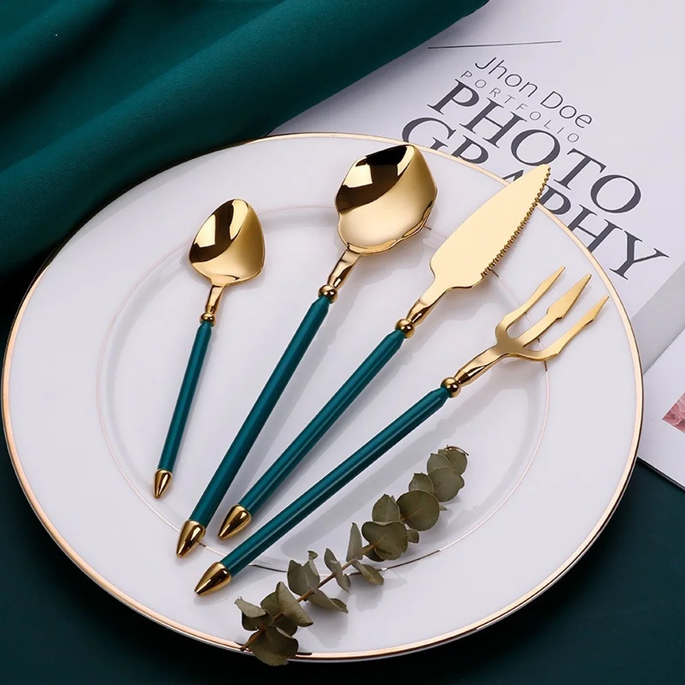 

Stainless Steel Knife, Fork and Spoon 4-Piece Set Trident Western Food Steak Knife Tableware Set