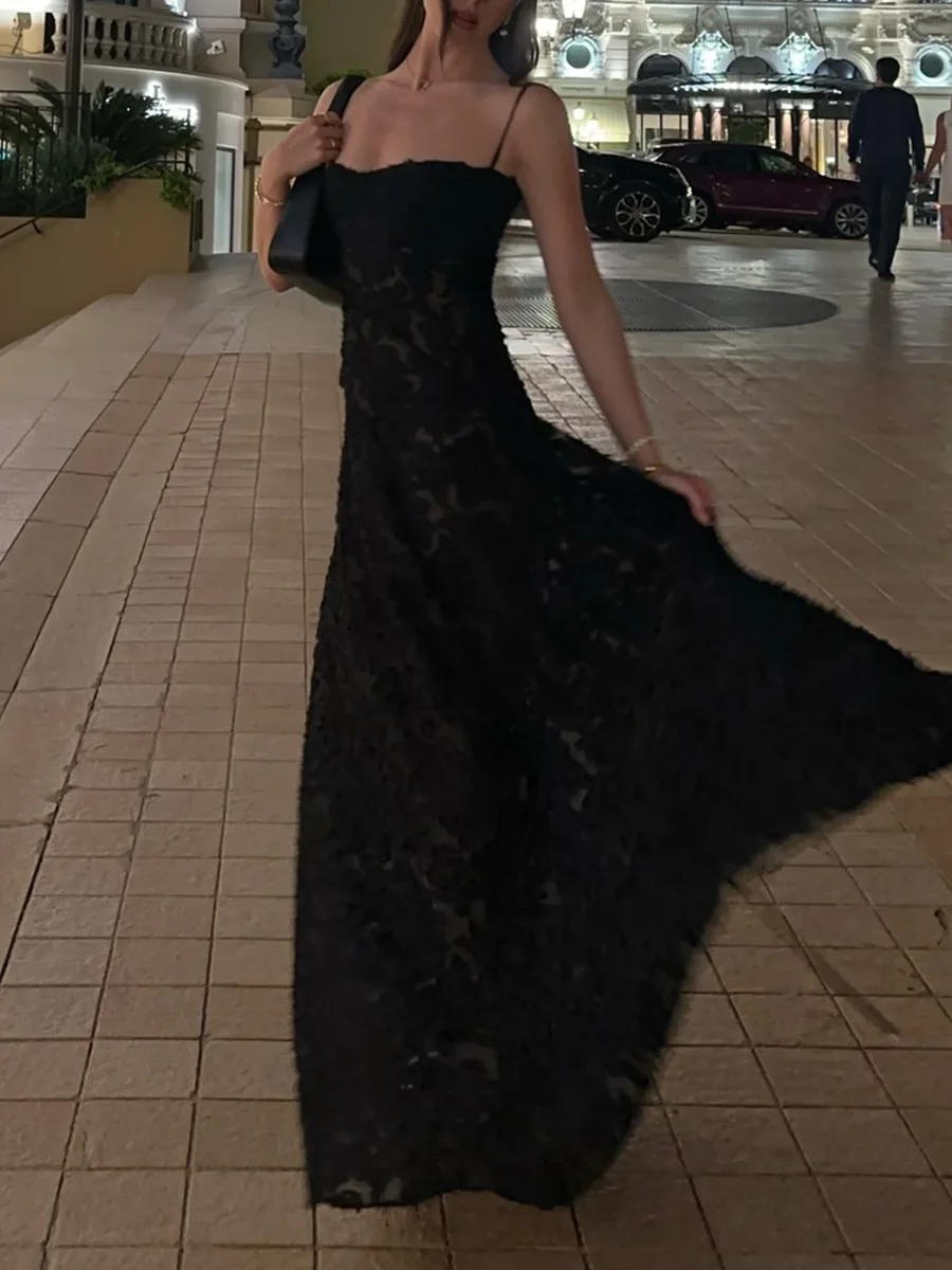 Женское Новое сексуальное платье черное прозрачное на бретелях с открытой