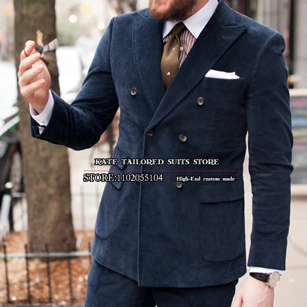 Мужской костюм из двух предметов: смокинг и вельветовые брюки - купить по