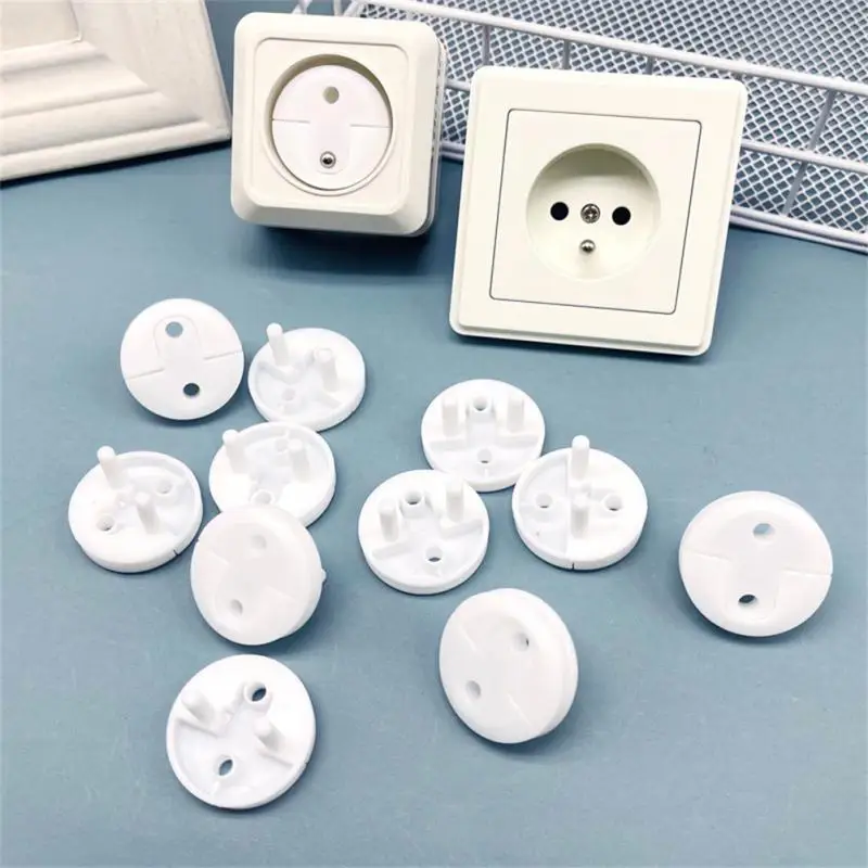 

Plug Protective Cover With Handle Safety Plug Two-hole Infant And Baby Row Plug Cover Anti Electric Shock Plugs Protector