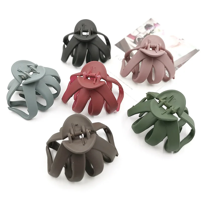 

Large Matte Hair Claws Solid Color Plastic Crab Hair Clips for Women Girls Solid Color Hairpins Ladies Adult Hair Accessories