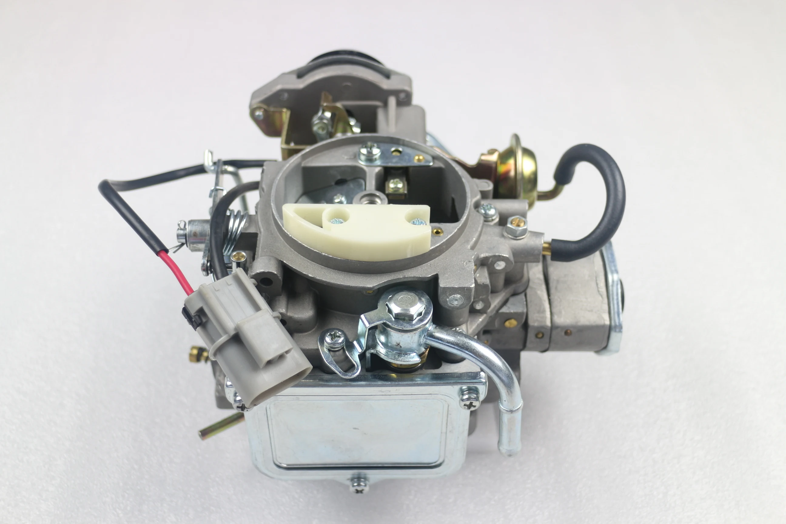 Карбюратор Carb для Nissan 720 Pickup 1984- Bluebird 1983 л Z24 двигатель-86