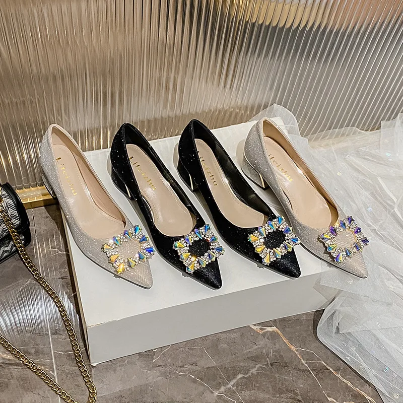 Women Pointed Toe Pumps Slip on Office Lady Wedding Bridesmaid Dress Shoes 5cm Med Heel Bling Crystal Chain Femle Soles D89