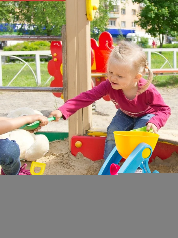 

5Pcs Kids Beach Sand Toys Set Outdoor Beach Playing Gift Toy Set