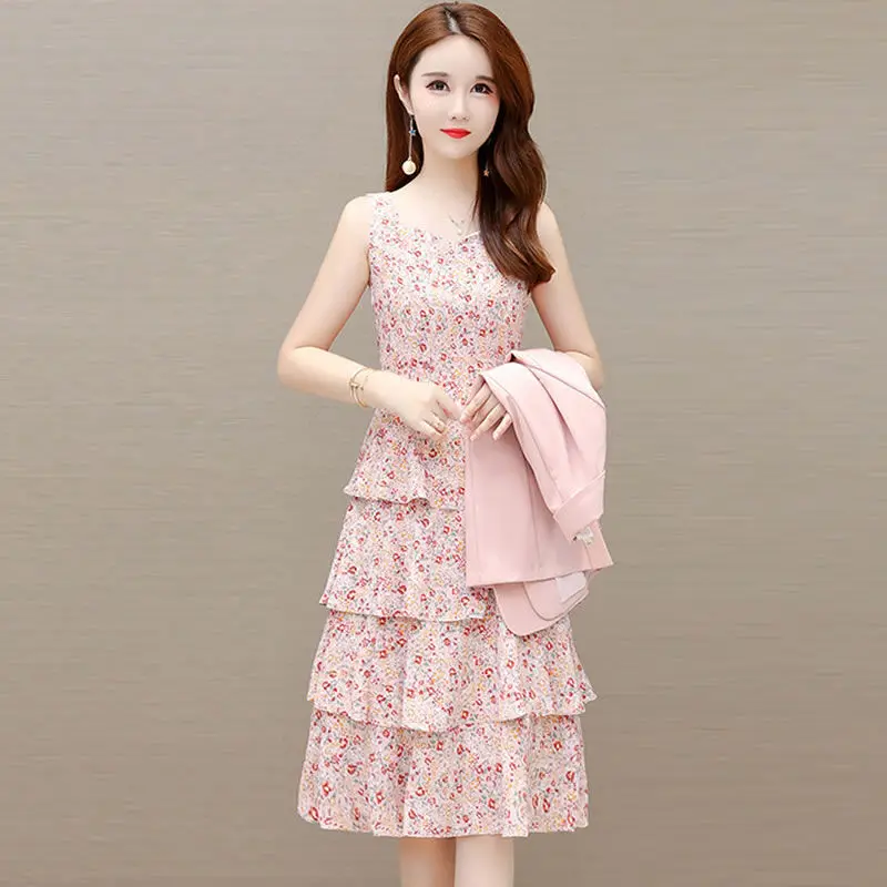 Vintage Printed Layered Ruffle Pleated Dress with Ruffles Slim Fitting Jacket Blazer Two Piece Elegant Women's Party Dress Set