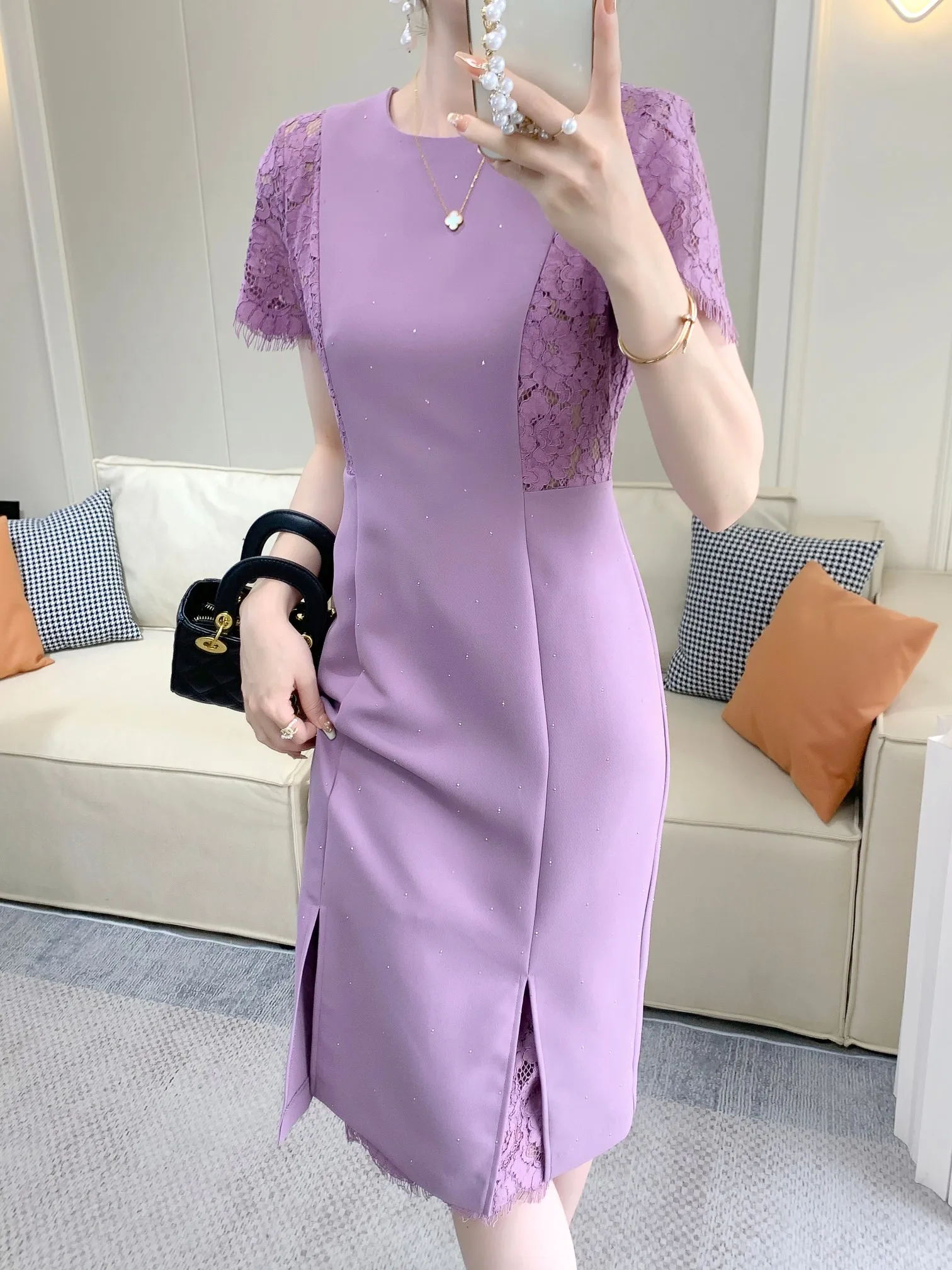 

2023 spring and summer women's clothing fashion new Lace Stitching Dress 0526